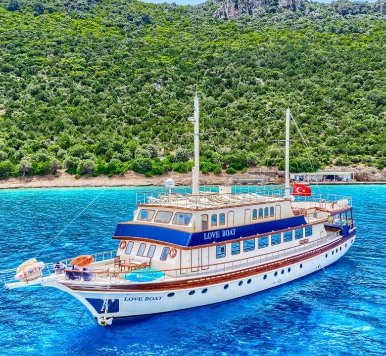 Gulet Love Boat