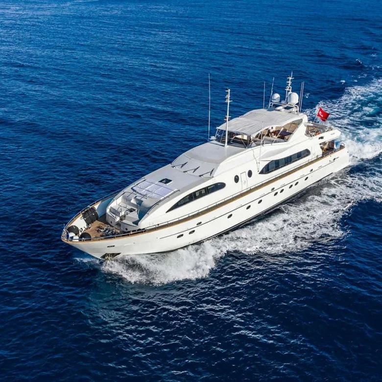 Charter Yacht | SANREF (FALCON 115)