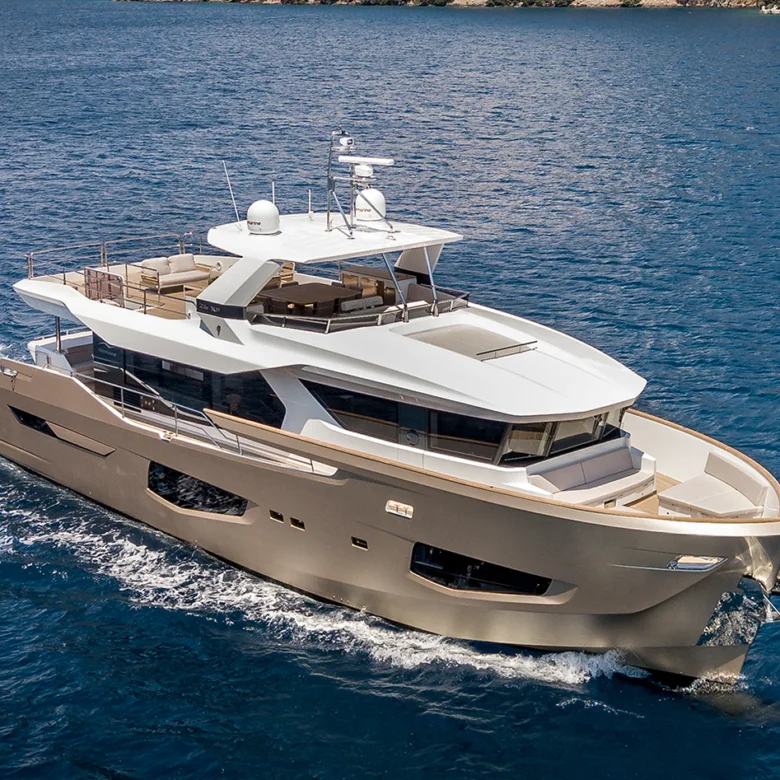Luxury Motoryacht Numarine Xp 26