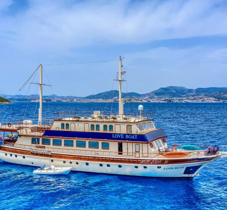 Gulet Love Boat