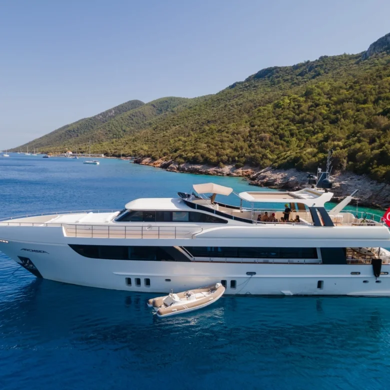 Charter Yacht | ARCHSEA