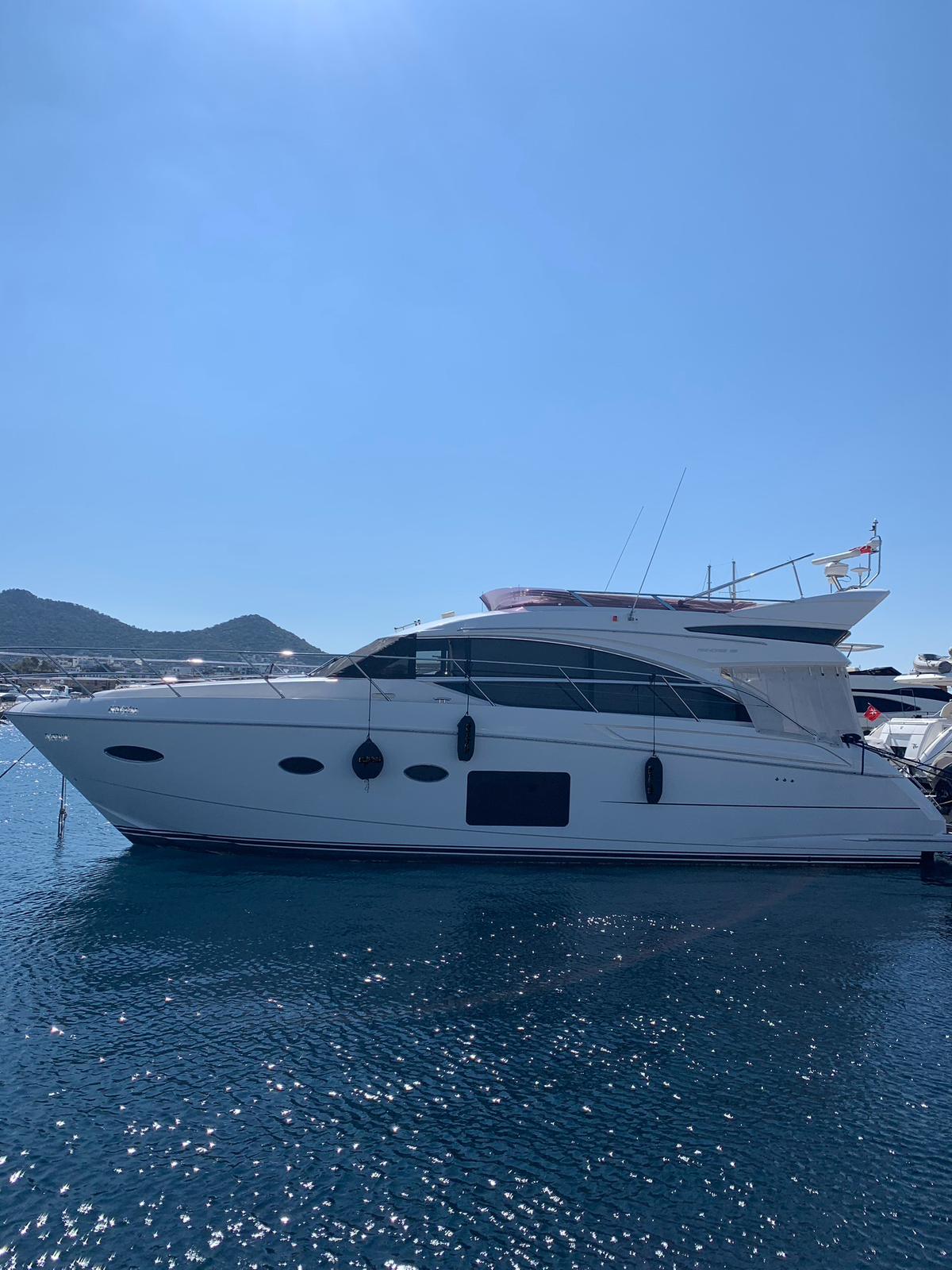 Motoryat Princess 52 Fly