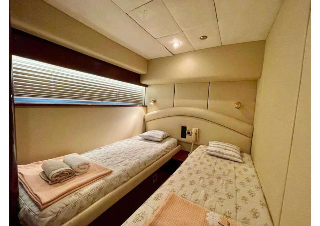 Motoryat Princess 21m