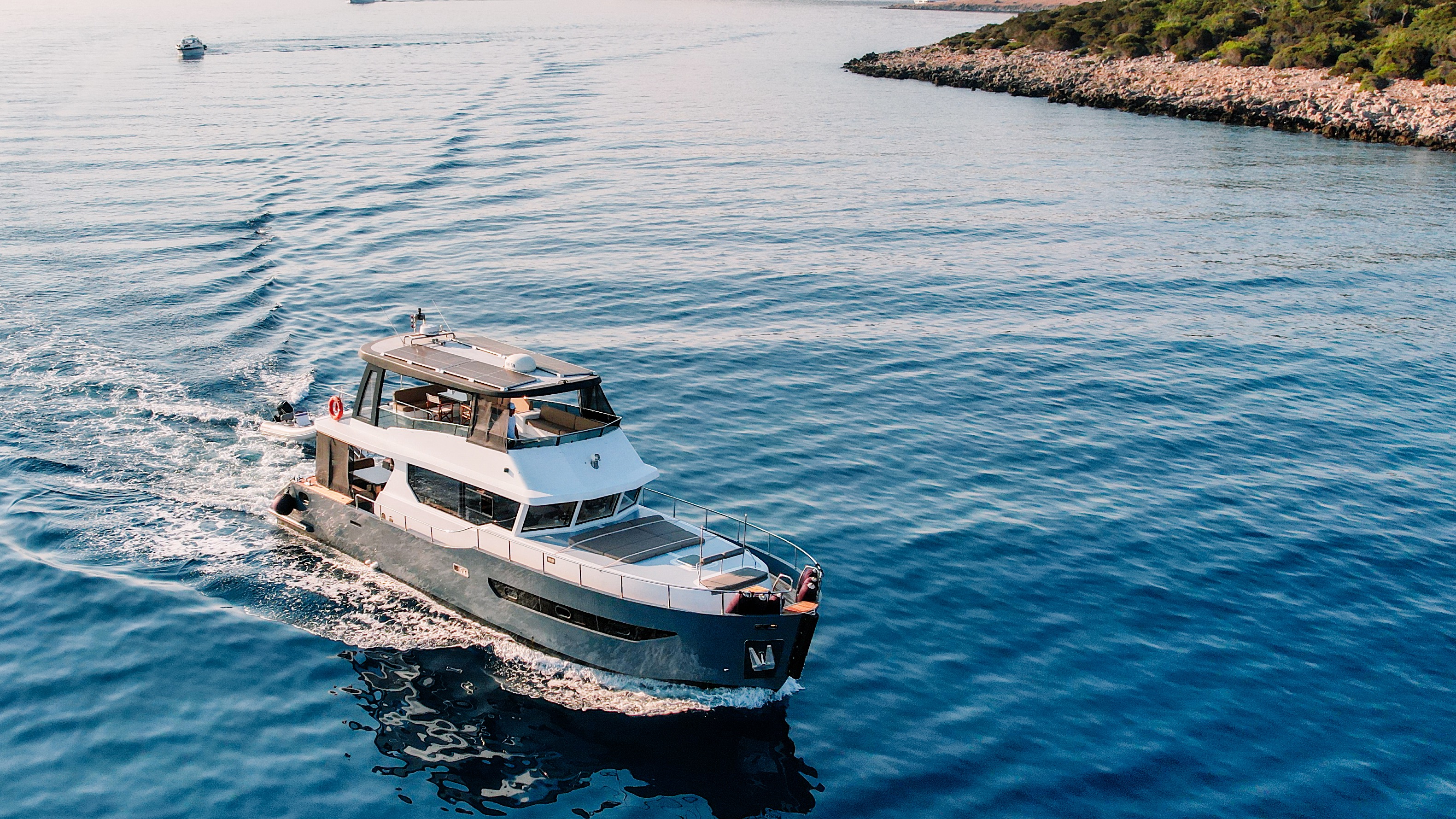 Yacht-2